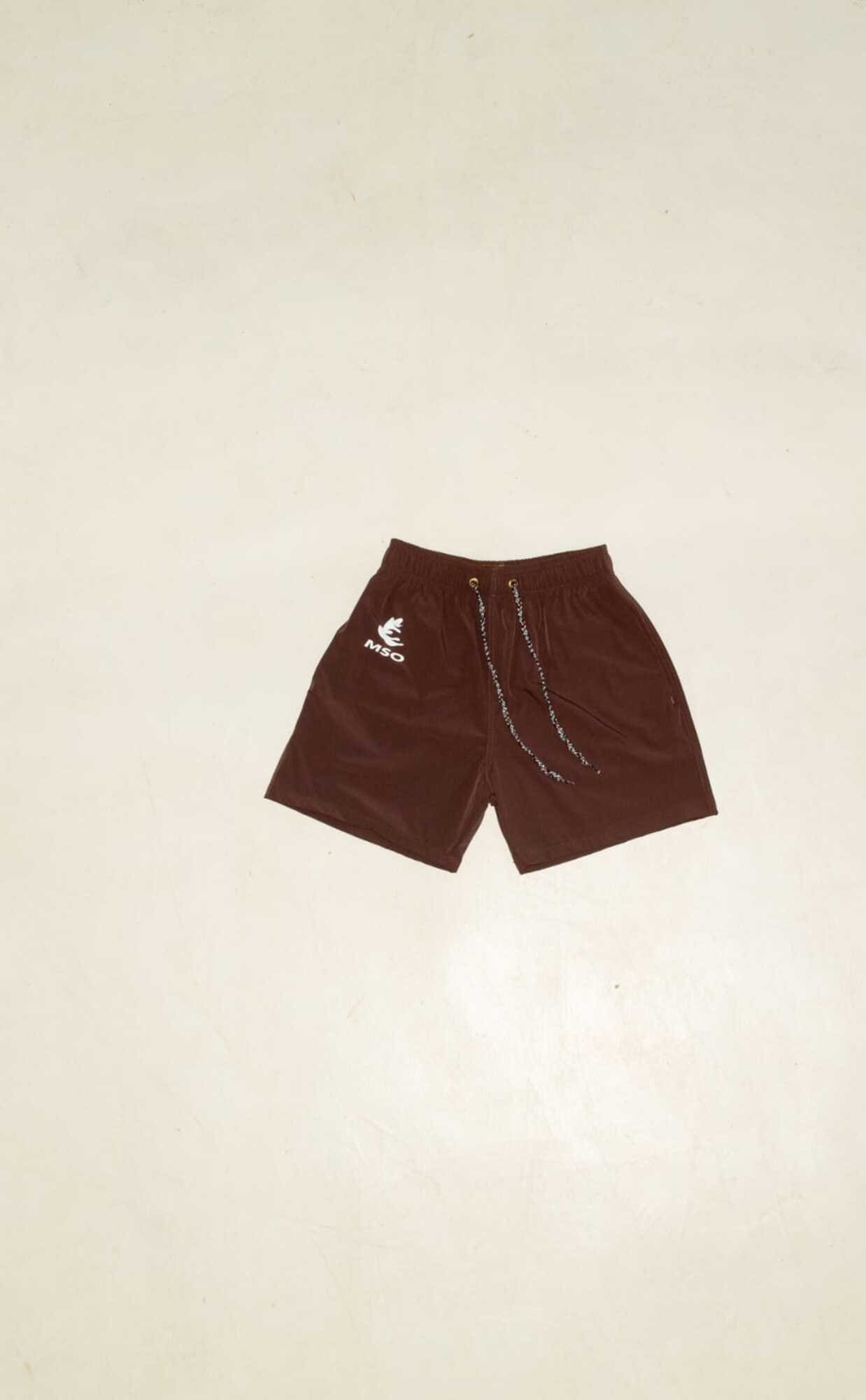 SHORT LOGO MOCHA