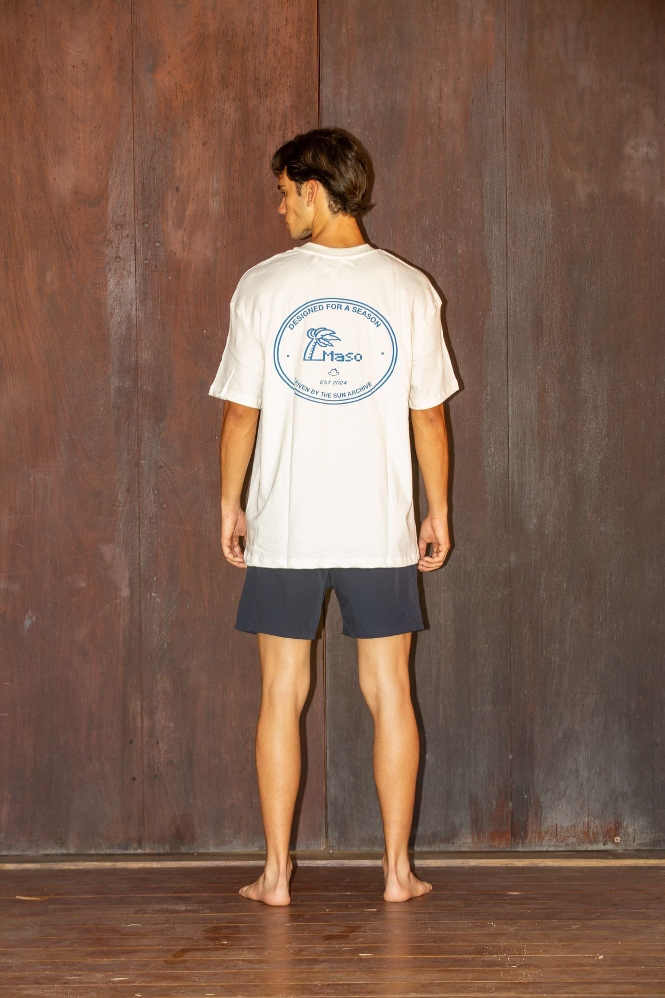 SUMMER SEASON OFF-WHITE