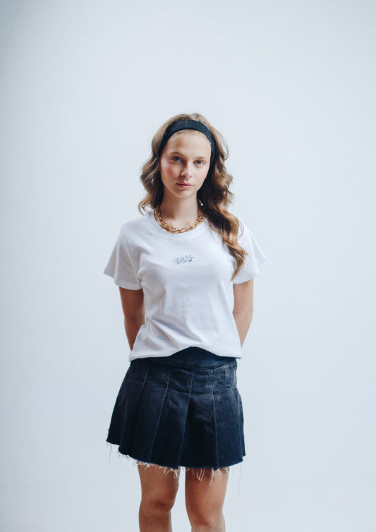 MAVERICK LINES BABY TEE BRANCO